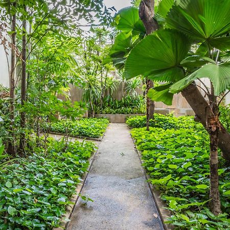 Bamboo Retreat Villa เสียมราฐ ภายนอก รูปภาพ