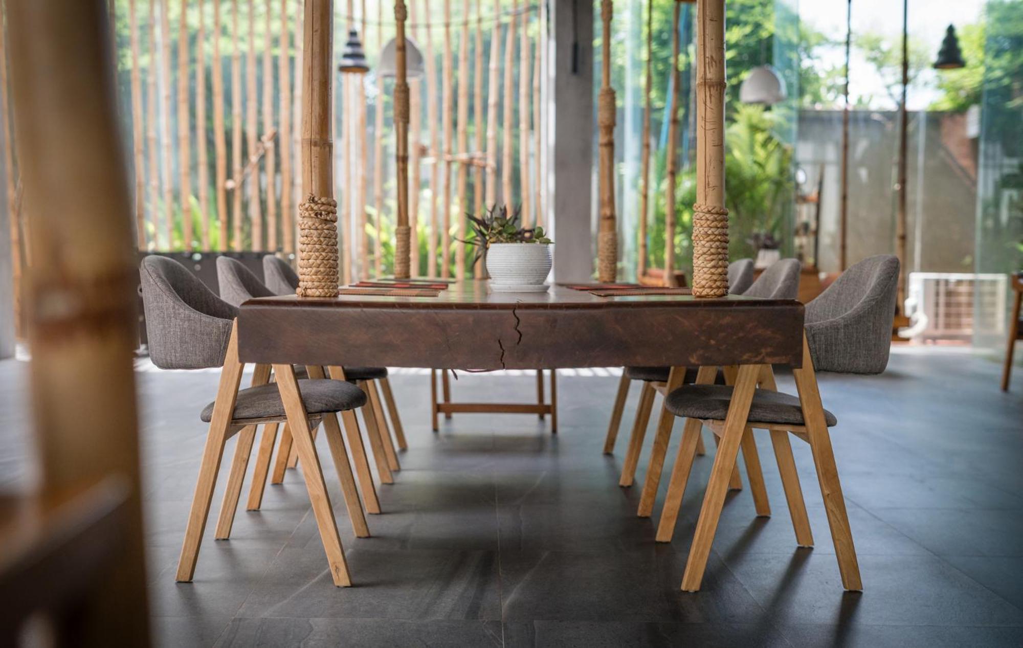 Bamboo Retreat Villa เสียมราฐ ภายนอก รูปภาพ