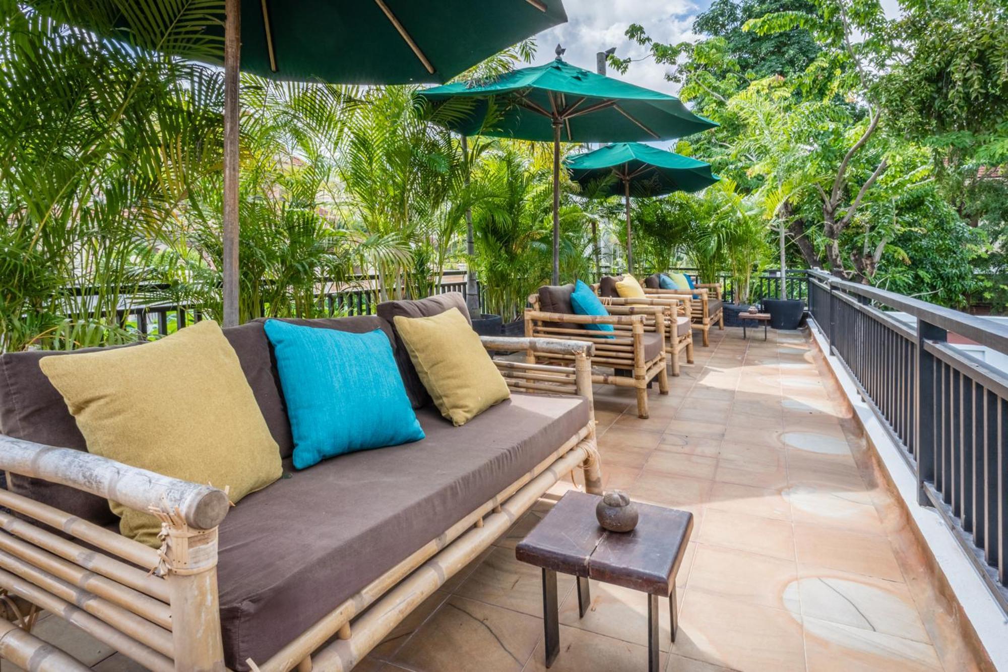 Bamboo Retreat Villa เสียมราฐ ภายนอก รูปภาพ