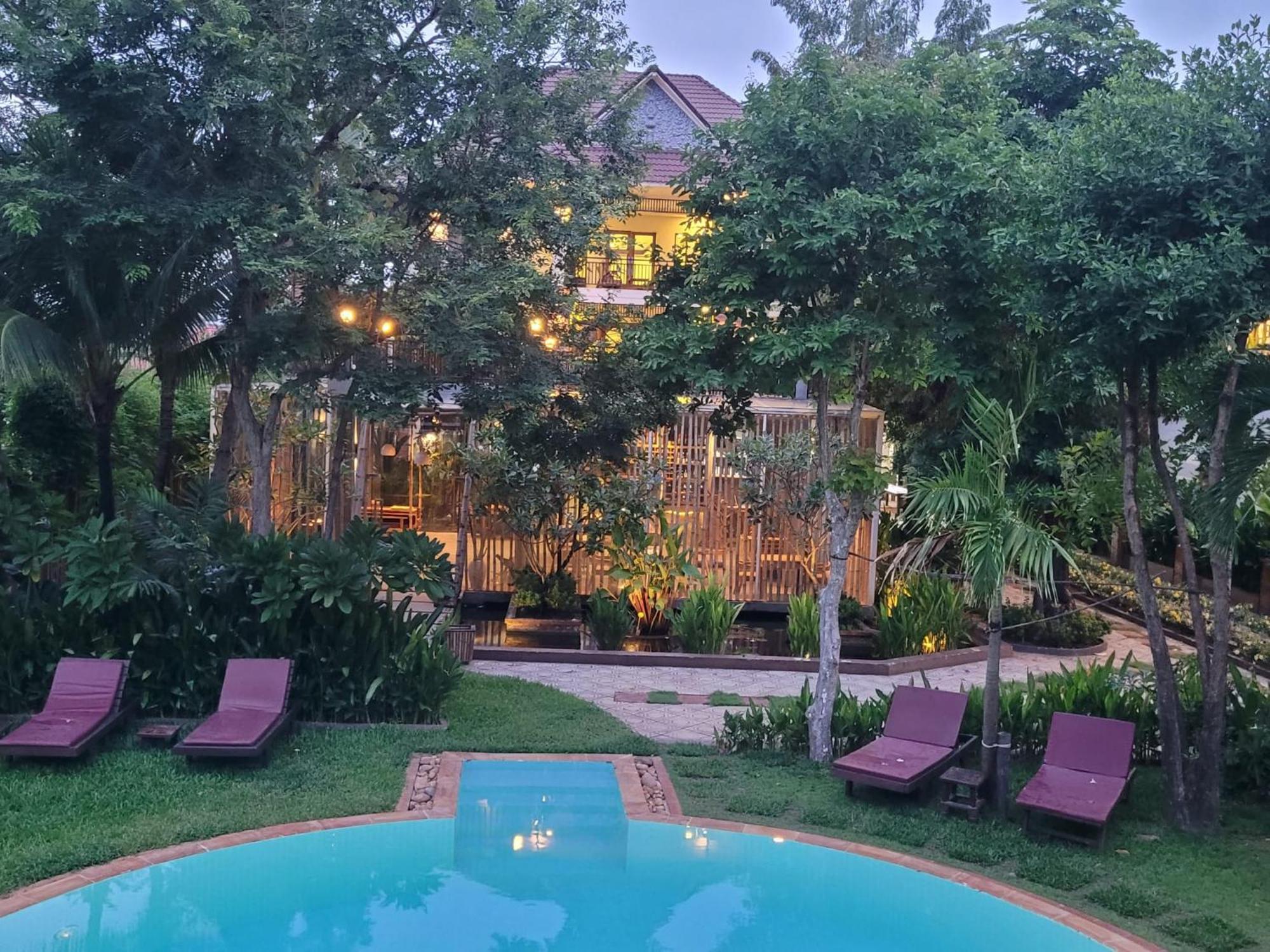 Bamboo Retreat Villa เสียมราฐ ภายนอก รูปภาพ
